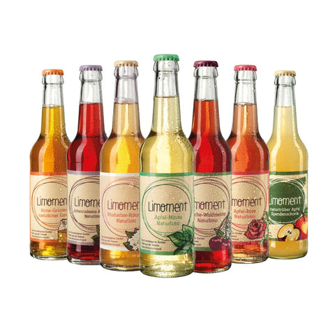 Alle Limonaden-Sorten von Limoment stehen zusammen.